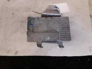 JEEP GRANDCHEROKEE STEREO HEAD UNIT AMPLIFIER WK 10/10 (2010 - 2021) - Picture 1 of 6