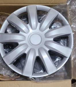 15" Set of 4 Silver Wheel Covers Snap On Full Hub Caps For Toyota 2004-2006 - Picture 1 of 5