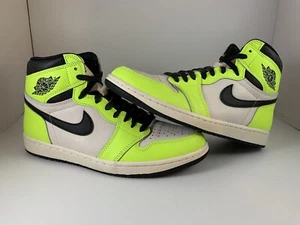 Size 10 - Jordan 1 Retro High OG Visionaire - Picture 1 of 7