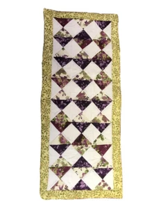 Hand Made Quilted Table Runner Diamond Floral Patchwork Cotton 17" x 39" - Picture 1 of 2