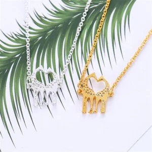 Kissing Giraffes Pendent Chain Necklace Women Simple Animal - Picture 1 of 15