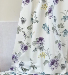 "¡Diseño de tela!"Oferta MILLTOWN*lila flores rosas por metros 100% algodón satinado jab - Imagen 1 de 12