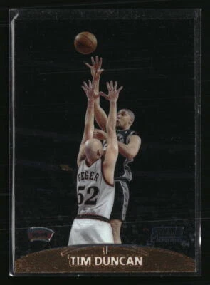 Tim Duncan 1999 Stadium Club Chrome #36  Basketball Card - Image 1 of 2
