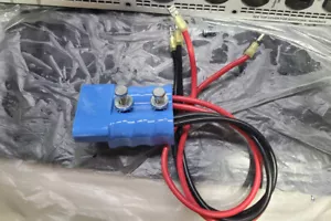 UPS Power Cables with Anderson Power Connector (Blue Housing) 10 AWG - Picture 1 of 2