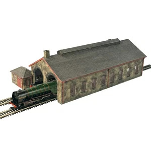 Cobertizo de motor de 2 carriles Bachmann 44-0157 NER - calibre OO - Imagen 1 de 3