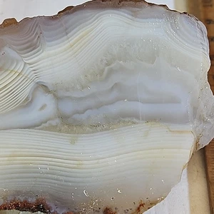 Moroccan Agate rough, beautiful color and pattern and nice pattern. 7.6oz. - Picture 1 of 11