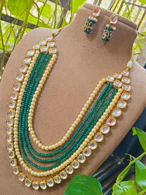 JUEGO DE PENDIENTES COLLAR MALA LARGO PERLAS KUNDAN VERDES CON CUENTAS BODA NUPCIAL JOYERÍA Foto 1 de 4