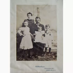 1898 The Shaddbolt Family Photograph by Gildersleeve, Huntington Oyster Bay NY - Picture 1 of 8