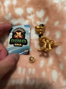 Treasure X Dino Gold ULTRA RARE GOLD Brontorus Figure With Gold Dipped Egg - Picture 1 of 2