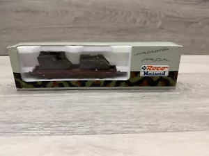 ROCO MINITANKS 804, HO, LIMITED EDITION - DB STAKE FLAT CAR & ARMORED VEHICLES - Picture 1 of 12