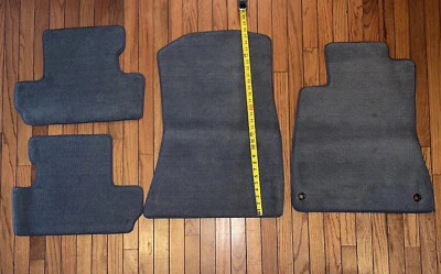 Alfombrillas coche Covercraft Premier 762821-90, 4 piezas carbón.  Lexus IS250C 2010-15 Foto 1 de 4