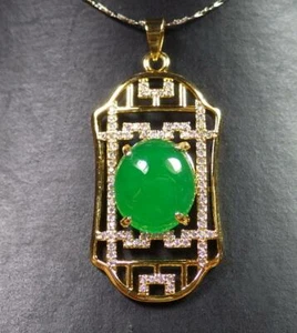 Collar Colgante Chapado en Oro Amarillo Flor Diamante Imitación Jade Verde - Imagen 1 de 9