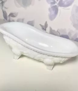 Vintage Avon Milk Glass Trinket Soap Dish Planter Claw Foot Bathtub Tub - Picture 1 of 5