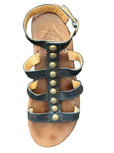 Trendy Fiorentini + Baker Black Leather Sandals Flat Gladiator Style Size 8