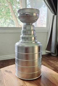 Réplica de trofeo Copa Stanley | Cromo | 20 pulgadas x 9 pulgadas | Impreso en 3D - Imagen 1 de 3