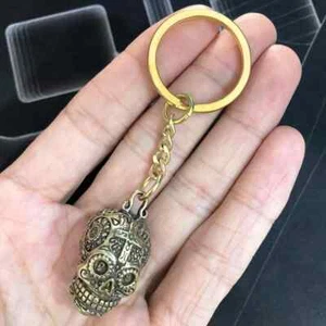 Solid Brass Halloween Skull Head Keychain Keyring - Bild 1 von 6