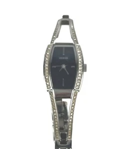 Guess Reloj Mujer Tono Plateado Esfera Negra Estrás Pulsera Banda Nuevo Batt - Imagen 1 de 5