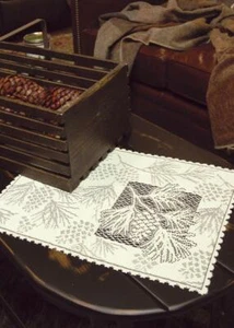 Heritage Lace WOODLAND Placemat 14" X 20" WHITE set of TWO - Picture 1 of 1