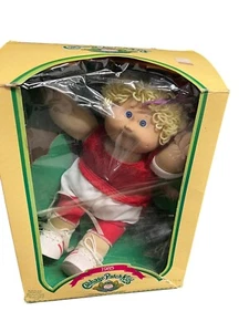 Cabbage Patch Kids Coleco Red Outfit bambola bambina 1985 - Foto 1 di 4