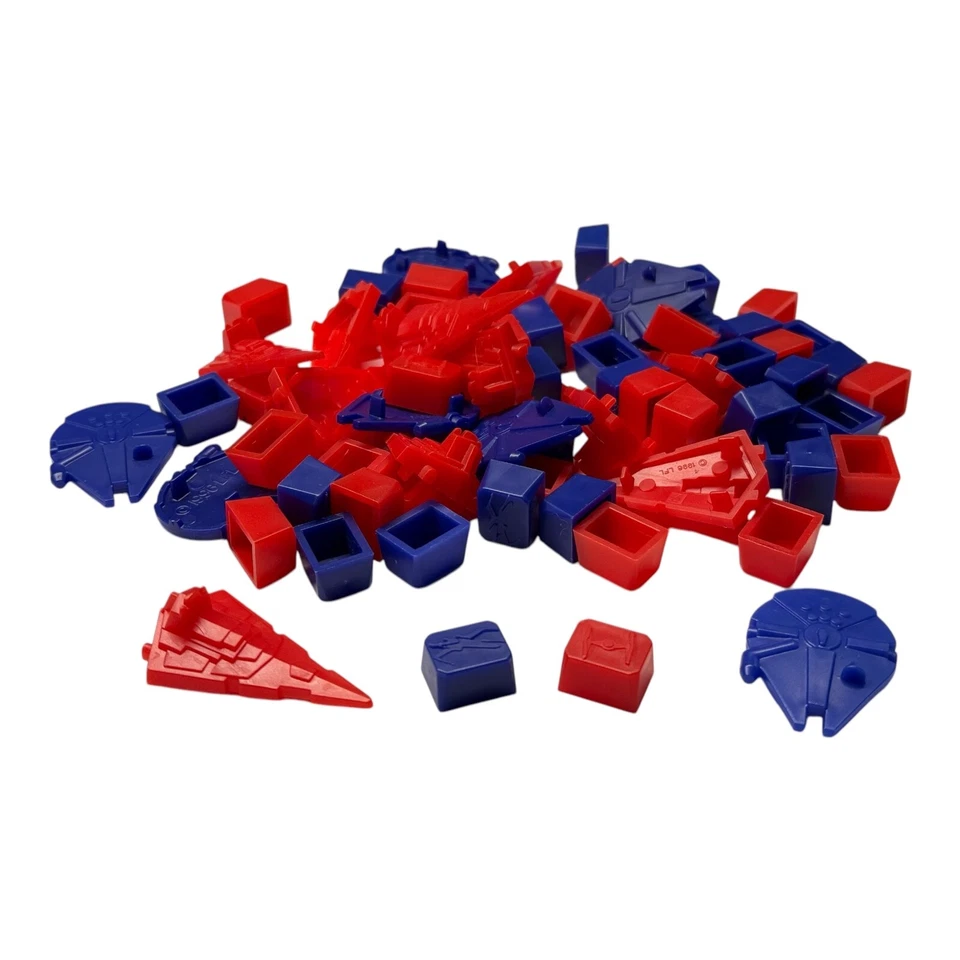 Monopoly Star Wars Trilogy Juego Juego Repuesto de Naves Luchadores Azul Rojo 2004 Foto 1 de 1