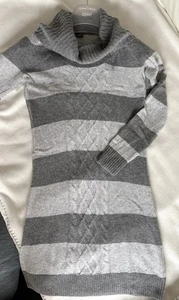 ESPRIT Strickkleid grau melange, Blockstreifen und Zopfmuster, Gr. XS - Bild 1 von 5
