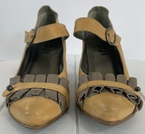 Fidji Yellow Leather Retro Mary Jane Pump Heels Shoe Sz 36.5 US 6 UK 4 - Picture 1 of 8