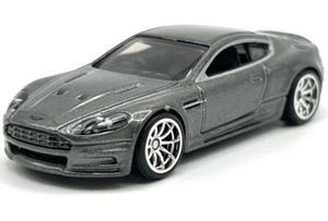 HOT WHEELS ASTON MARTIN DBS RETRO ENTERTAINMENT PREMIUM LOOSE - Picture 1 of 4