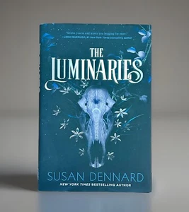 The Luminaries (Bk 1) Susan Dennard *Signed* Hardcover 1st Edition 2022 Tor Teen - Picture 1 of 12