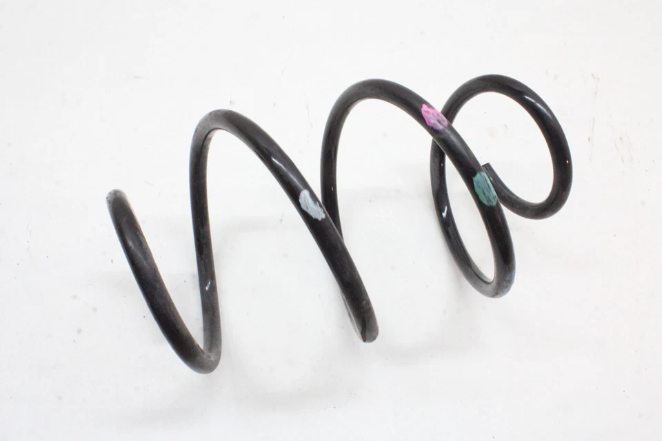 Muelle helicoidal delantero derecho Subaru Impreza 2022 OEM 17 18 19 20 21 22 Foto 1 de 4