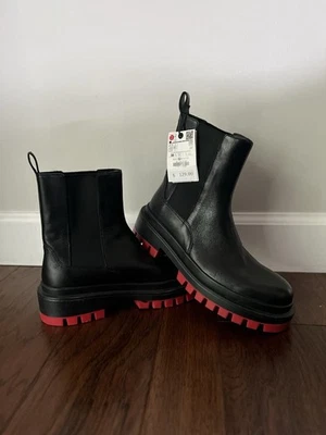 Bota Chelsea Zara NUEVA - Talla 38 (US 7.5-8) - Suela Roja - Pull On Foto 1 de 4