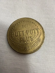 Putt Putt Plus Golf & Games 1981 Arcade Game Token Coin - Gold Tone - Vintage - Bild 1 von 2