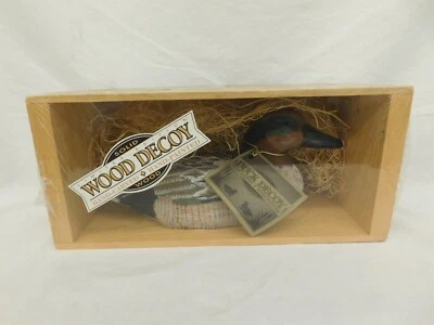 VINTAGE WOOD DUCK DECOY GLASS EYES  PAINTED NORTHWEST ARTISAN GUILD IN BOX - Image 1 of 4
