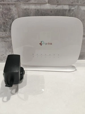 TP-Link Archer MR505 4G+ Cat6 AC1200 Dual Band Gigabit Router Sim Card Easy Mesh - Image 1 of 4