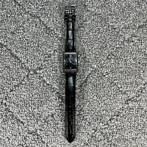 "Reloj de cuarzo H Steinway para dama tanque correa de cuero negro necesita batería" - Imagen 1 de 7