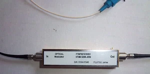 Fujitsu FTM7921ER Amplitude Dual Drive 10Gb/s  Fiber Optical Modulator - Picture 1 of 3