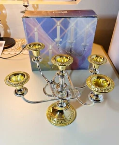 Kandelaber 5 gedrehte Armkerze versilbert auf Zink Made in England in Box. - Bild 1 von 8