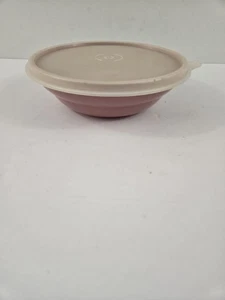 Vintage Tupperware Cereal Bowls 155 Lid 227 Pink Replacement - Picture 1 of 4