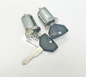 95-01 Jeep Grand Cherokee Wrangler Door Locks Set w/ 2 Matching Keys Dodge - Picture 1 of 1