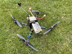 iFlight Quad Drone Batterie Untested Project Parts House Clearance Derby - Picture 1 of 9
