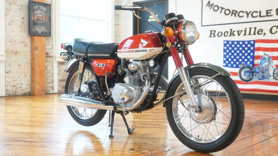 1971 Honda CB  Foto 1 de 4