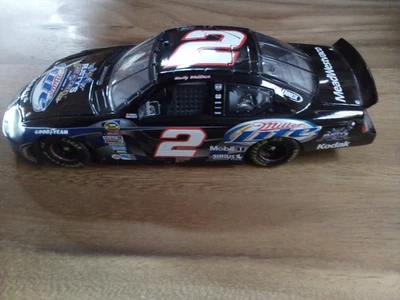 2005 Action Rusty Wallace #2 Miller Lite Daytona Shootout 1/24 Предварительно выставлен - Изображение 1 из 4