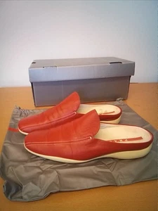 Prada Damen rote flache Slipper Größe 38,5, Staubbeutelkarton - Bild 1 von 18
