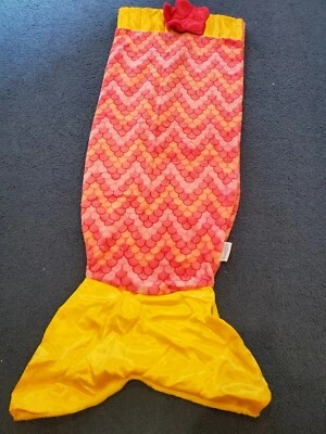 Snuggie Tails Mermaid Blanket Kids Pink As Seen on TV® *new in package Foto 1 de 3