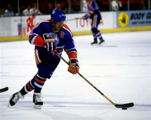 Mark Messier Edmonton Oilers 8x10 Photo - Picture 1 of 1
