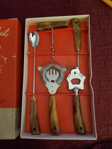 Vintage Bakelite Handle Bar/Kitchen Tool Set 5 Pieces Butterscotch Bakelite - Picture 1 of 2