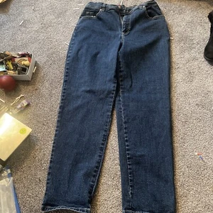 Gloria Vanderbilt Straight Leg Women's size 10SDark Wash Blue Denim Jeans - Picture 1 of 7
