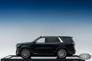 1/18 Motorhelix Cadillac Escalade Gloss Balck 🤝ALSO OPEN FOR TRADES 🤝 - Picture 1 of 5