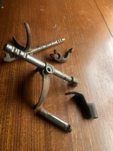 Porsche 356 Gearbox Selector Fork Parts - Picture 1 of 24
