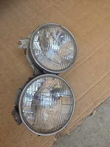 HEADLIGHTS And CHROME TRIM MERCEDES 220se 280se 3.5 coupe w111 W108 W109 W112 - Picture 1 of 2