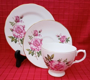 Vintage Gainsborough Fine Bone China Trio Tea Cup Saucer Side Plate Pink Peony - Picture 1 of 17